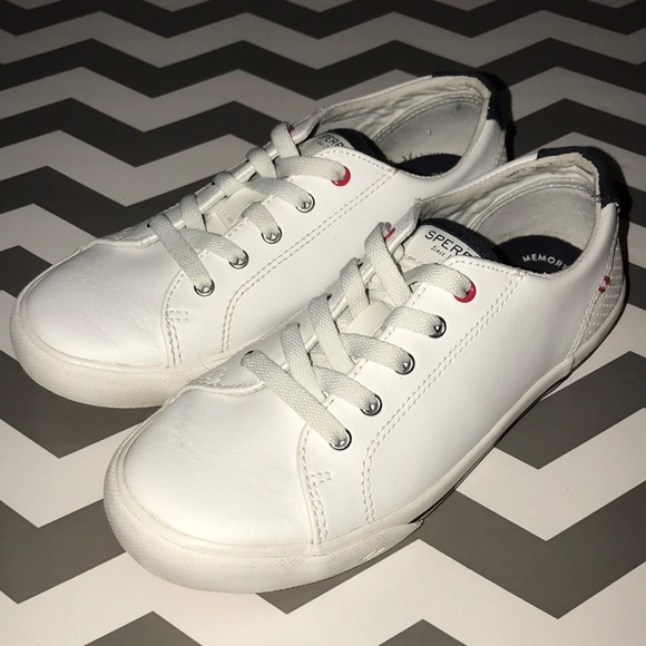 Sperry Striper II LTT Sneaker - Picture 3 of 12